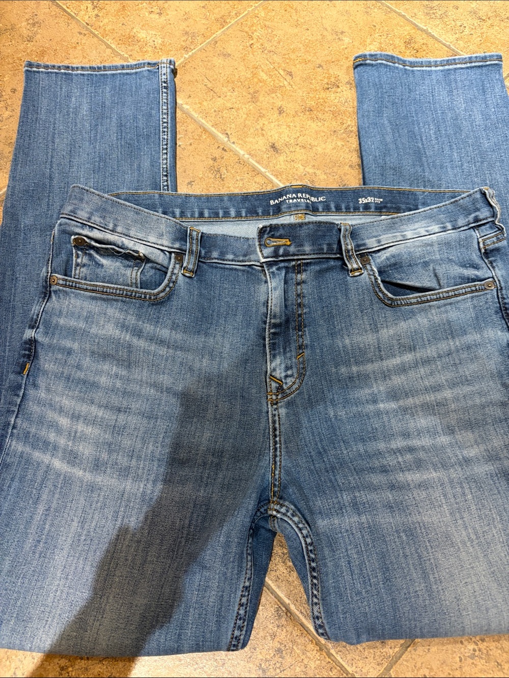 Banana Republic Men’s Light Blue Straight Jeans
